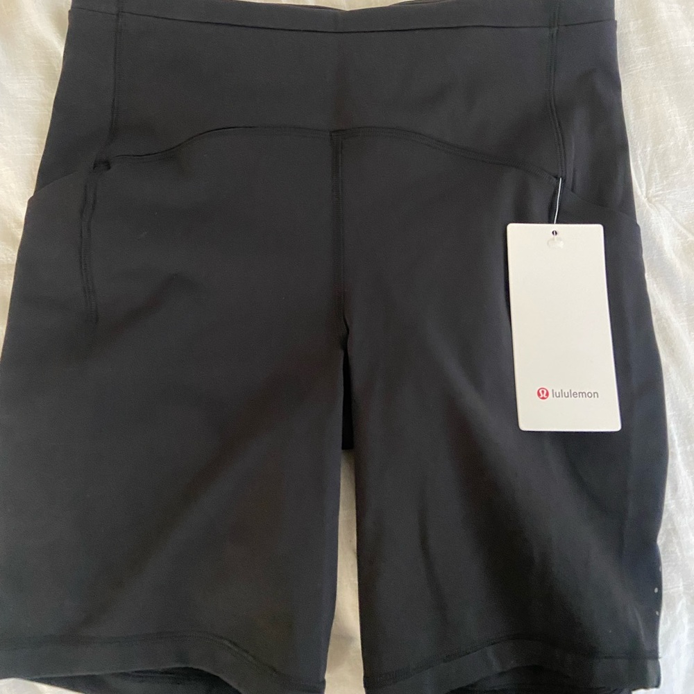 Lululemon swift speed high rise short size 10/ length 8”